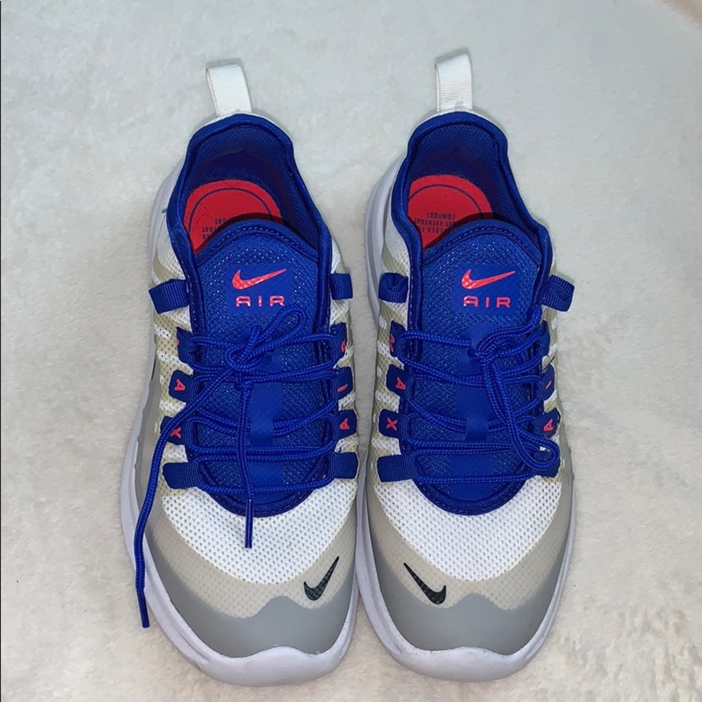 Nike Air Max Axis